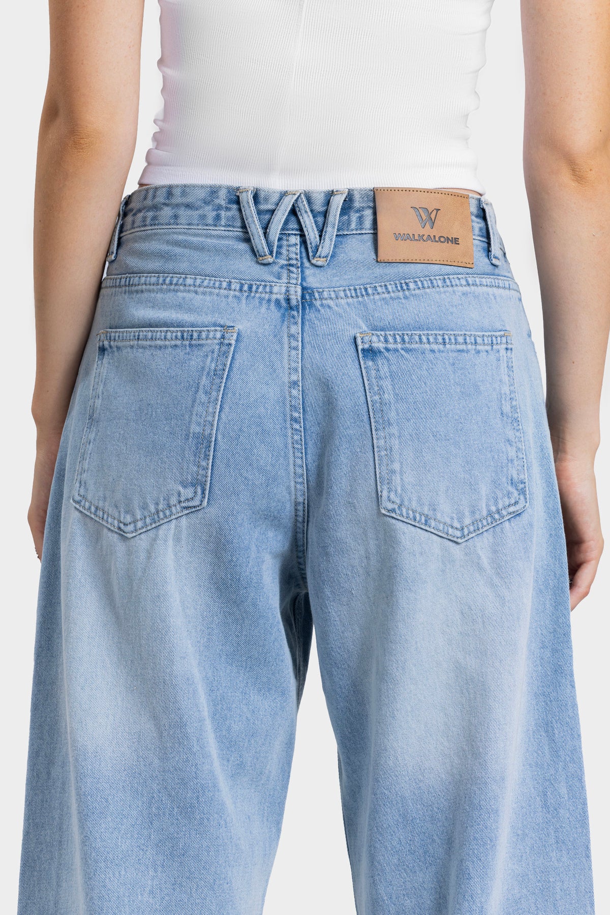 Horizon Wide-Leg Jeans
