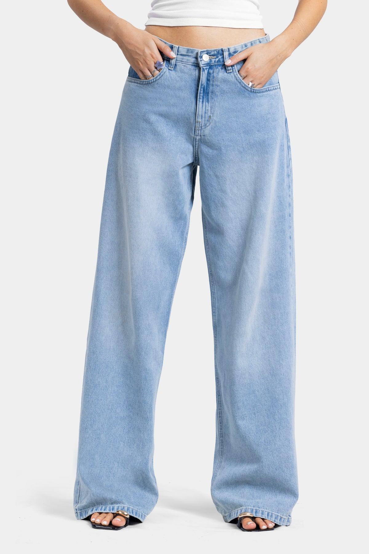 Horizon Wide-Leg Jeans