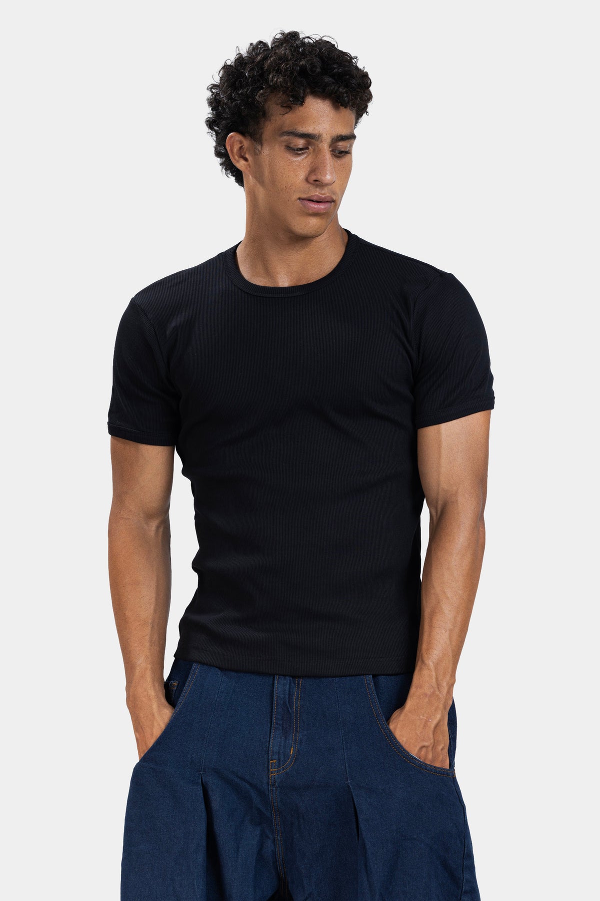 Solo Core Ribbed Tee — Black
