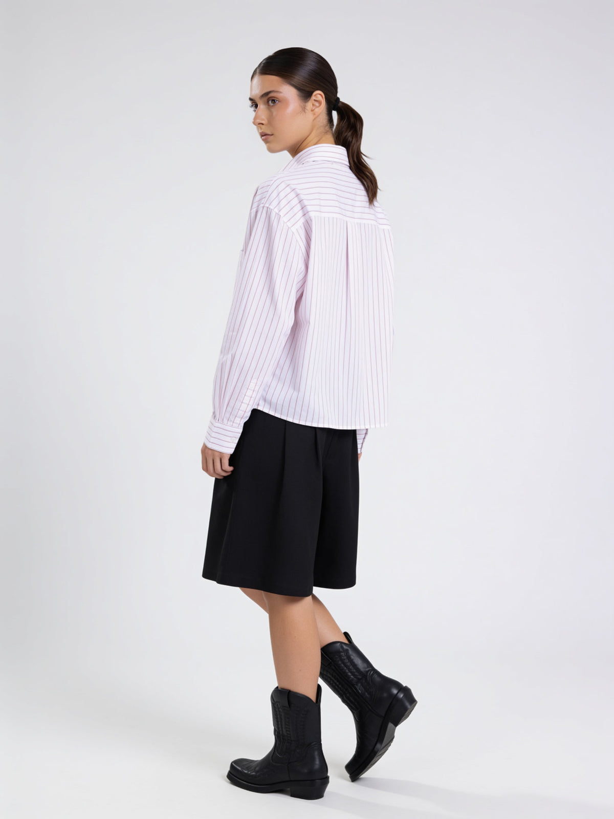 Break the Line Cropped Shirt — Pink Stripe